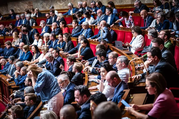 L'hémicycle de l'Assemblée nationale lors de l'adoption de la loi sur l'aide à mourir.
