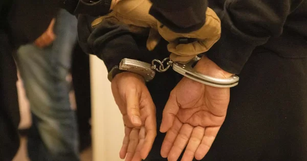 Arrestation de Boris Nadejdine à Moscou.