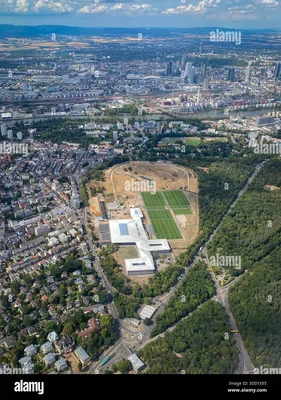 Vue aérienne du siège de la Fédération allemande de football (DFB) à Francfort-sur-le-Main.