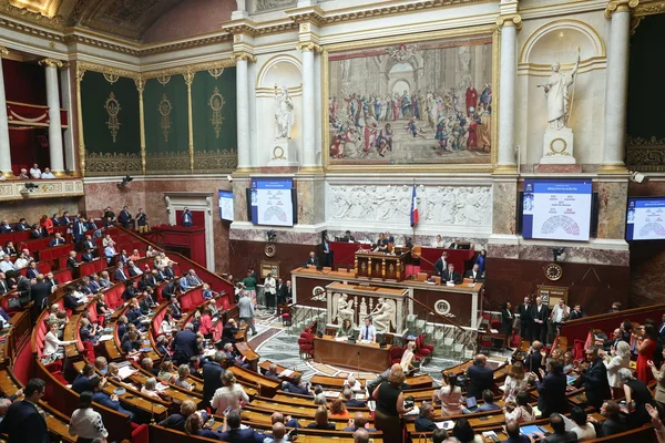Assemblée nationale pendant la séance sur le texte de fin de vie