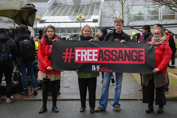 Manifestation de Reporters sans Frontières à Londres en soutien à Julian Assange.