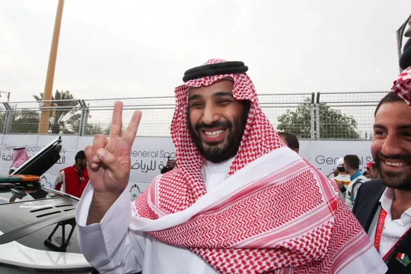 Participant à un événement en Arabie saoudite.