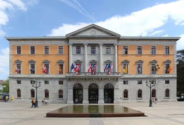 L'hôtel de ville d'Annecy, au cœur de la polémique.
