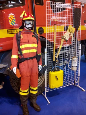 Matériel de lutte contre les incendies de l'Unité militaire d'urgence (UME) espagnole.