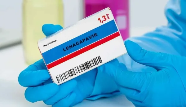 Boîte de Lenacapavir, un médicament innovant pour la prévention du VIH.