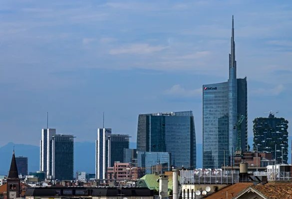 Vue de la skyline de Milan, centre économique de l'Italie.