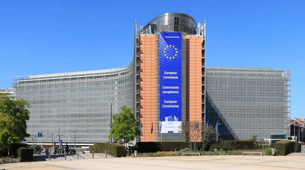 Le bâtiment Berlaymont à Bruxelles, siège de la Commission européenne, où les télévisions françaises ont déposé leur plainte.