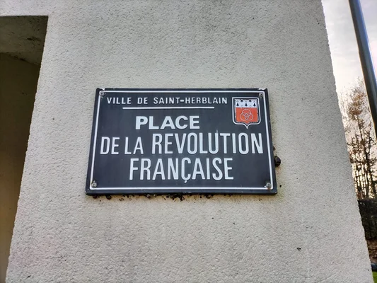 Plaque de la Place de la Révolution Française à Saint-Herblain.