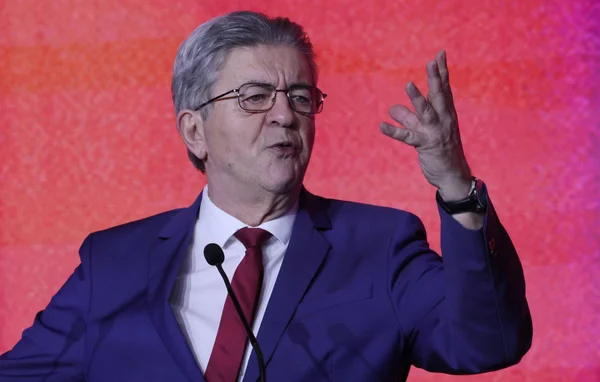 Jean-Luc Mélenchon s'exprimant lors d'une intervention sur les alliances au second tour des municipales.