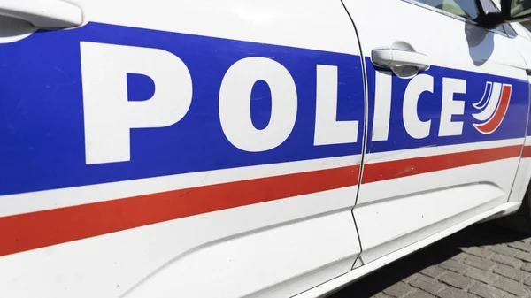 Véhicule de la Police nationale française, utilisé lors de l'opération de déminage à Sarcelles.