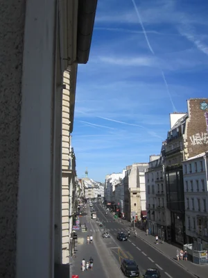 La colonne de Juillet sur la place de la Bastille à Paris, symbole des révolutions françaises.