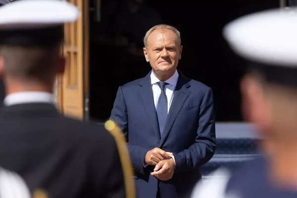 Un responsable polonais lors d'une cérémonie officielle à Varsovie.