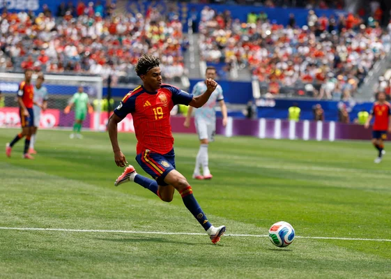 Coupe du monde 2026. Lamine Yamal prévient les Bleus, l'Espagne rejoint la France en demi-finale… Revivez la 30e journée du Mondial.
