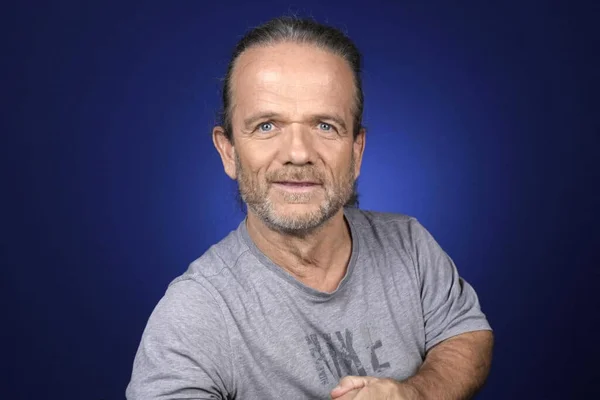 André Bouchet (Passe-Partout) lors d'une séance photo studio.