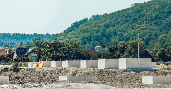 Travaux de construction du Lidl sur le site de l'ancien camp de concentration de Leobersdorf.
