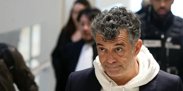 Stéphane Plaza à son arrivée au tribunal pour son procès en appel.