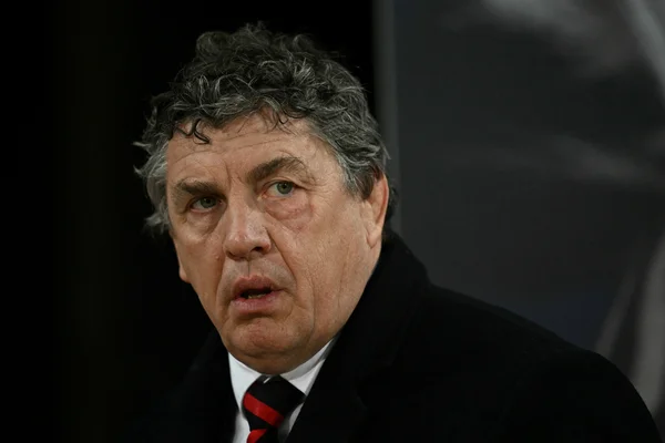 Didier Lacroix, président du Stade Toulousain, regardant l'objectif.