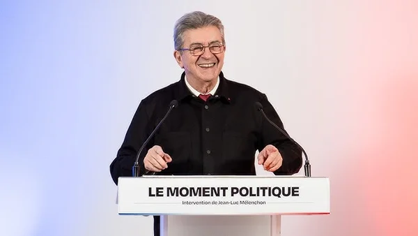 Jean-Luc Mélenchon lors de sa conférence 'Le Moment Politique'.