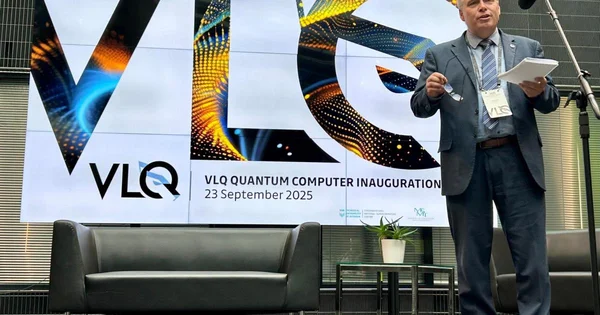 Inauguration du deuxième ordinateur quantique de l'UE, le VLQ Quantum Computer, le 23 septembre 2025.