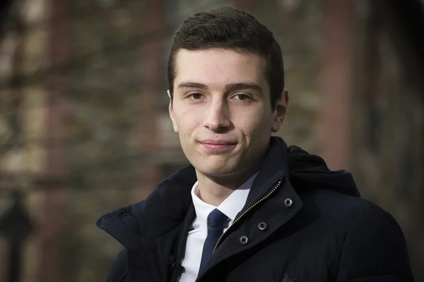 Jordan Bardella, tête de liste pressentie du RN aux européennes.