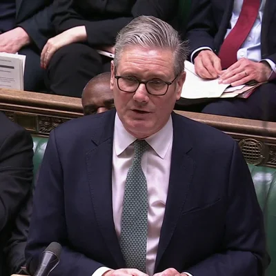 Le Premier ministre britannique s'exprimant au Parlement pour annoncer la nationalisation de British Steel