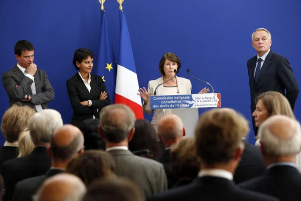 Audition à la Commission nationale consultative des droits de l'homme (CNCDH) au sein de l'Assemblée nationale.