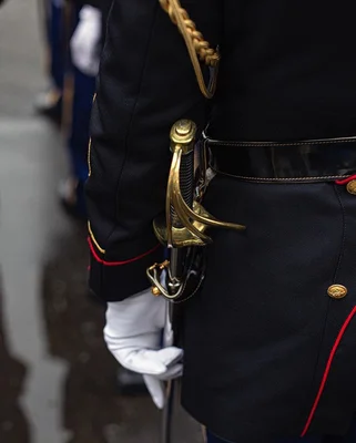 Gendarme français en tenue de service