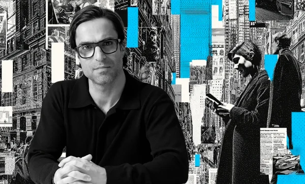 Portrait en noir et blanc d'Alexandre Yazdi, CEO de Voodoo, avec des lunettes et une chemise noire, sur fond de collage urbain et de formes géométriques bleues.