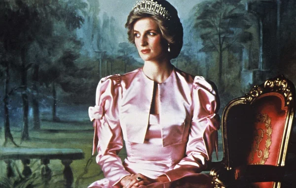 Lady Diana dans l'entretien explosif de la BBC qui est aujourd'hui au cœur d'une enquête, illustration du contexte médiatique et du secret que Charles Spencer pourrait enfin lever.