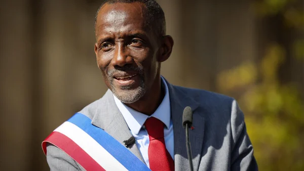 Bally Bagayoko, maire LFI de Saint-Denis, lors du rassemblement contre le racisme à Saint-Denis le 4 avril 2026.