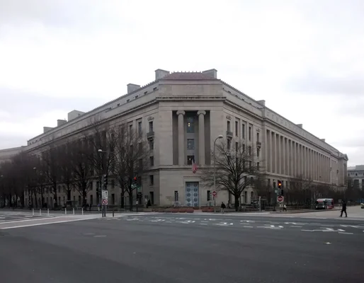 Bâtiment du département de la Justice des États-Unis Robert F. Kennedy à Washington D.C., photographié en 2014.