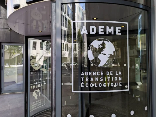 La ministre de la Transition écologique lors d'une prise de parole publique