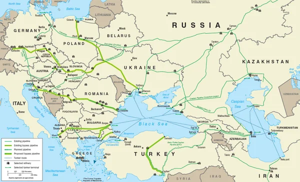 Carte infographique montrant les oléoducs existants et prévus à travers l'Europe, la Russie et l'Asie centrale, incluant des routes à travers la mer Noire et la mer Caspienne, avec l'oléoduc Droujba.