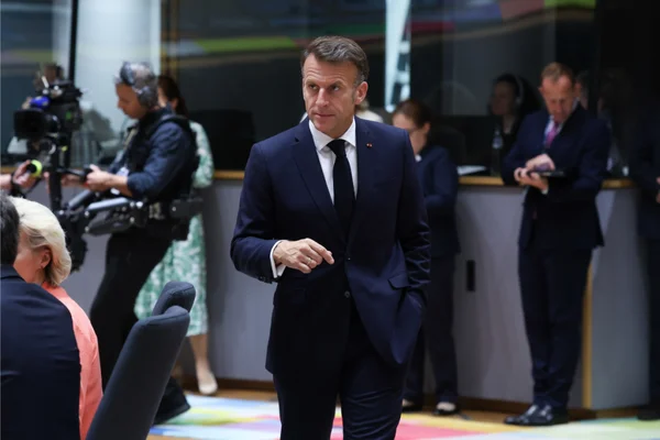 Emmanuel Macron, président de la République française, lors de la réunion du Conseil européen le 19 juin 2026