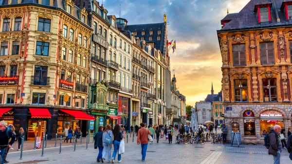 Article de L'Express Franchise sur la piétonnisation des centres-villes et son impact économique à mesurer.