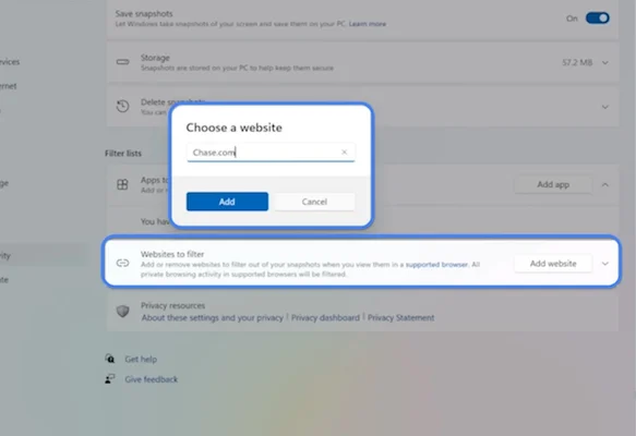 Interface des paramètres de sécurité et de confidentialité de Windows 11 Recall affichant une boîte de dialogue 'Choisir un site web' avec 'Chase.com' saisi au-dessus d'une section de filtrage des sites web