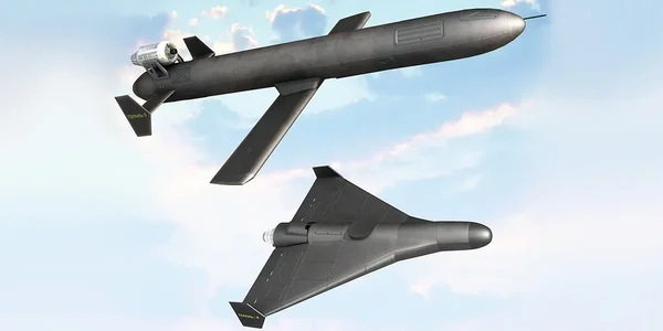 Deux rendus informatiques de drones militaires propulsés par réacteur contre un ciel nuageux : en haut un missile de croisière cylindrique à ailes déployées, en bas un drone furtif à voile volante de type Shahed