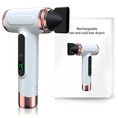 Sèche-cheveux sans fil rechargeable blanc et rose gold avec affichage numérique, présenté avec son emballage portant la mention 'Rechargeable hot and cold hair dryers'