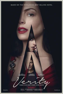 Affiche du film « Verity » présentant un visage féminin stylisé scindé en deux, dont l'espace négatif dessine deux autres personnages, accompagné du titre et du casting.