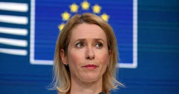 Illustration de l'annonce par l'Union européenne d'une proposition de suspension des concessions commerciales avec Israël, dans le contexte de la guerre à Gaza.