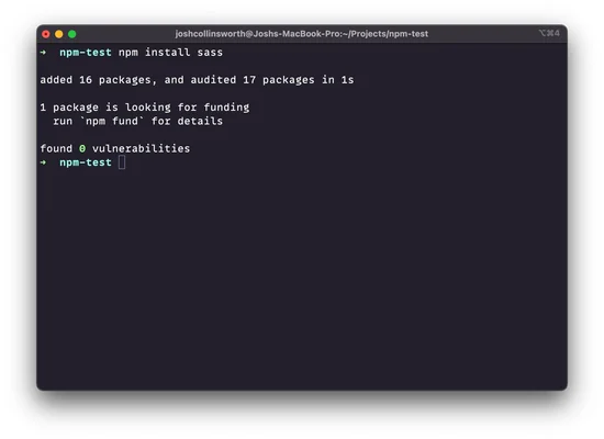 Capture d'écran d'un terminal macOS en thème sombre affichant la commande « npm install sass » suivie du message confirmant l'ajout de 16 paquets, des informations de financement et « 0 vulnerabilities »