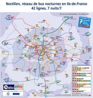 Carte du réseau Noctilien en Île-de-France montrant 42 lignes de bus de nuit, avec tracés colorés, noms de stations, zones et légende des principaux pôles d’échange.