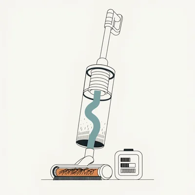 Illustration en coupe d’un aspirateur-balai sans fil : le bac transparent, le filtre cylindrique, le conduit et la brosse sont visibles, avec un chemin d’air coloré ; la brosse contient un amas de cheveux, de la poussière fine s’accumule dans le bac et la batterie amovible, légèrement séparée, affiche un niveau de charge qui baisse.
