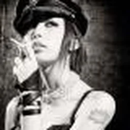 Kiss me just last time.. Last time to killed all people you love( de retour